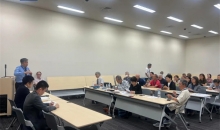 中国二战受害者家属代表要求日本政府道歉